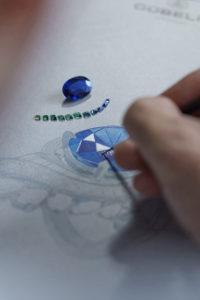 Making Of Photography "BLUE LAGOON": Designer am Gouache malen .