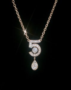 chanelno5beige